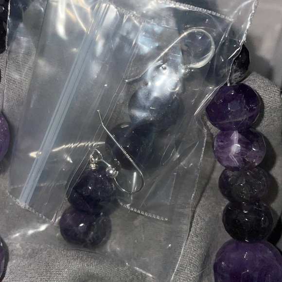 Amethyst necklace & earrings set by Jay King - Picture 8 of 10